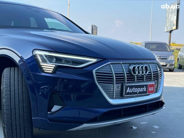 Синий Ауди E-Tron, объемом двигателя 0 л и пробегом 94 тыс. км за 35790 $, фото 3 на Automoto.ua