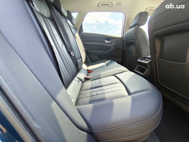 Синий Ауди E-Tron, объемом двигателя 0 л и пробегом 154 тыс. км за 29800 $, фото 15 на Automoto.ua