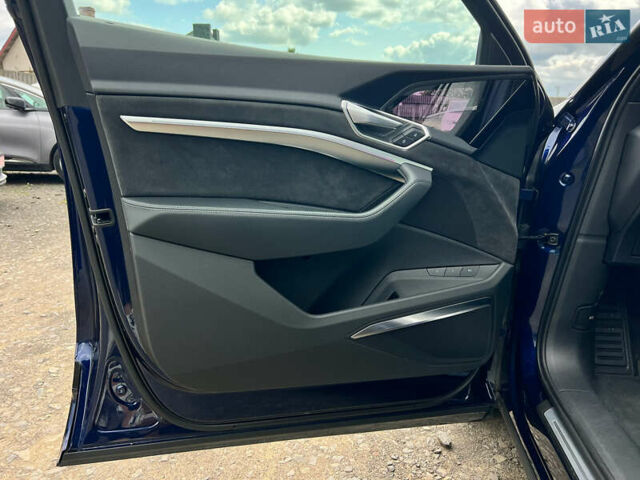 Синий Ауди E-Tron, объемом двигателя 0 л и пробегом 38 тыс. км за 39180 $, фото 40 на Automoto.ua