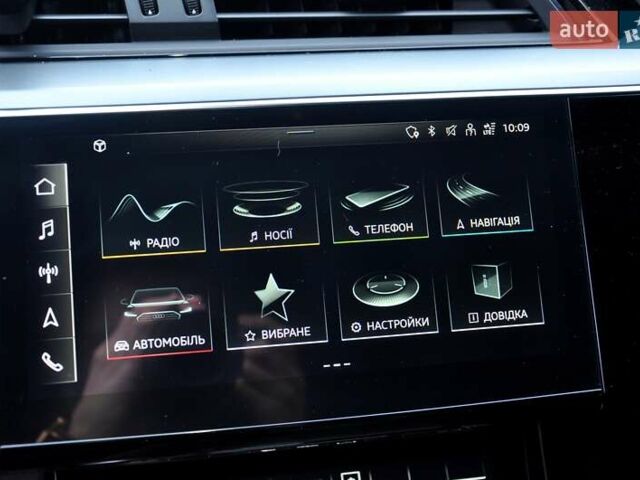 Синий Ауди E-Tron, объемом двигателя 0 л и пробегом 52 тыс. км за 31500 $, фото 36 на Automoto.ua