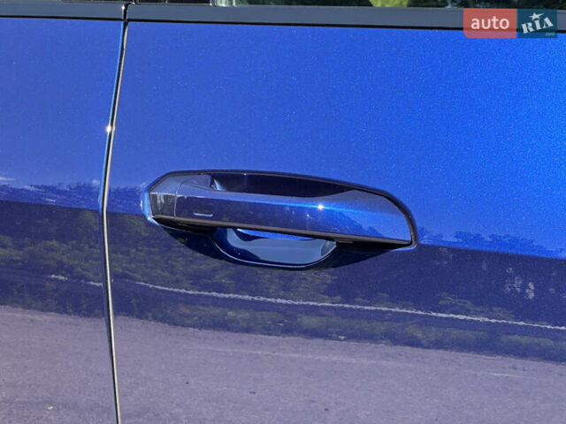 Синий Ауди E-Tron, объемом двигателя 0 л и пробегом 58 тыс. км за 43999 $, фото 28 на Automoto.ua