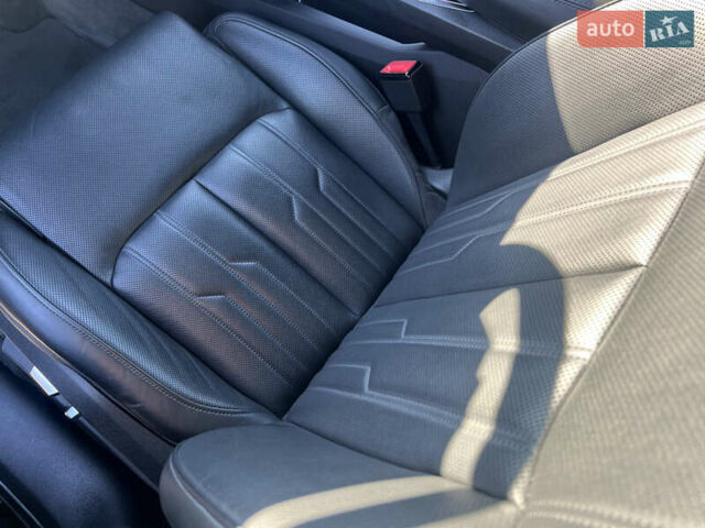 Синий Ауди E-Tron, объемом двигателя 0 л и пробегом 40 тыс. км за 36514 $, фото 34 на Automoto.ua