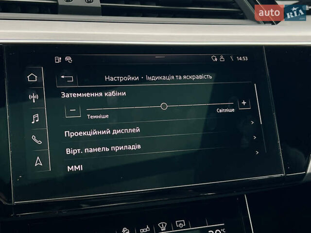 Синий Ауди E-Tron, объемом двигателя 0 л и пробегом 38 тыс. км за 39180 $, фото 93 на Automoto.ua
