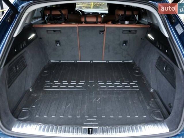 Синий Ауди E-Tron, объемом двигателя 0 л и пробегом 52 тыс. км за 31500 $, фото 22 на Automoto.ua