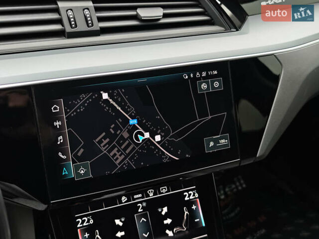 Синий Ауди E-Tron, объемом двигателя 0 л и пробегом 95 тыс. км за 34999 $, фото 45 на Automoto.ua