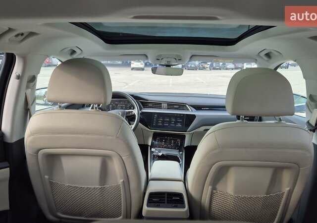 Ауди E-Tron 2020 в Днепре (Днепропетровске) на Automoto.ua Синий Ауди E-Tron, объемом двигателя 0 л и пробегом 47 тыс. км за 36000 $, фото 17 на Automoto.ua