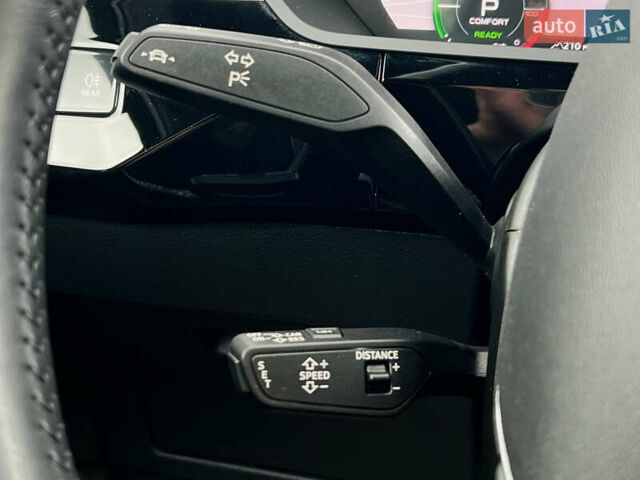 Синий Ауди E-Tron, объемом двигателя 0 л и пробегом 38 тыс. км за 39180 $, фото 68 на Automoto.ua