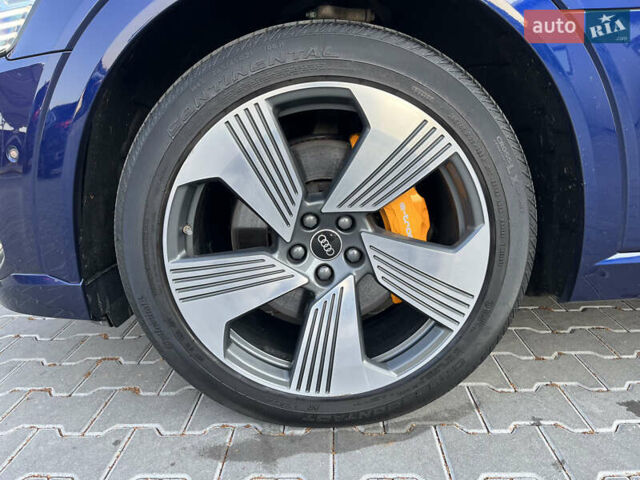 Синій Ауді E-Tron, об'ємом двигуна 0 л та пробігом 80 тис. км за 37500 $, фото 26 на Automoto.ua