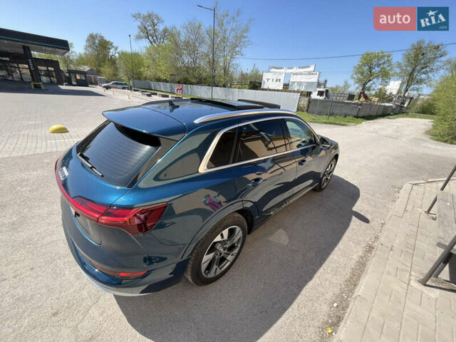 Синий Ауди E-Tron, объемом двигателя 0 л и пробегом 126 тыс. км за 25900 $, фото 37 на Automoto.ua