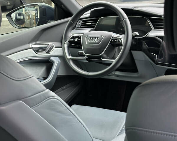 Синій Ауді E-Tron, об'ємом двигуна 0 л та пробігом 34 тис. км за 55000 $, фото 57 на Automoto.ua