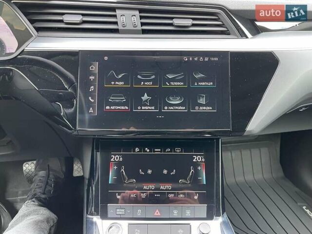 Синий Ауди E-Tron, объемом двигателя 0 л и пробегом 142 тыс. км за 26500 $, фото 65 на Automoto.ua