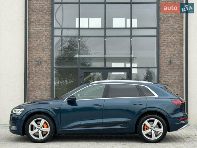 Синий Ауди E-Tron, объемом двигателя 0 л и пробегом 96 тыс. км за 25999 $, фото 30 на Automoto.ua