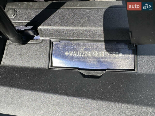 Синий Ауди E-Tron, объемом двигателя 0 л и пробегом 58 тыс. км за 43999 $, фото 125 на Automoto.ua