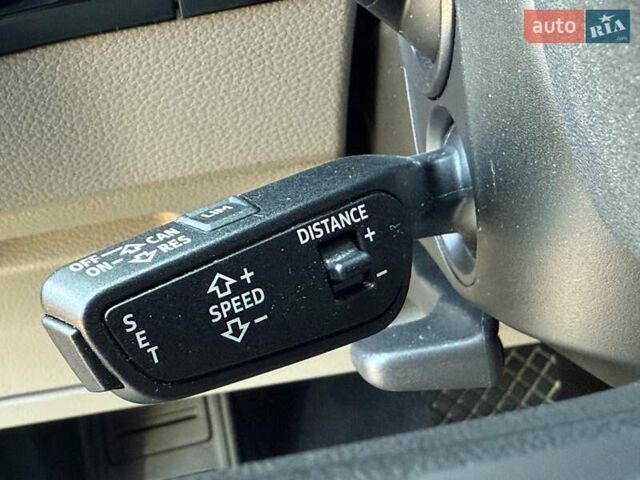 Синий Ауди E-Tron, объемом двигателя 0 л и пробегом 99 тыс. км за 29777 $, фото 22 на Automoto.ua