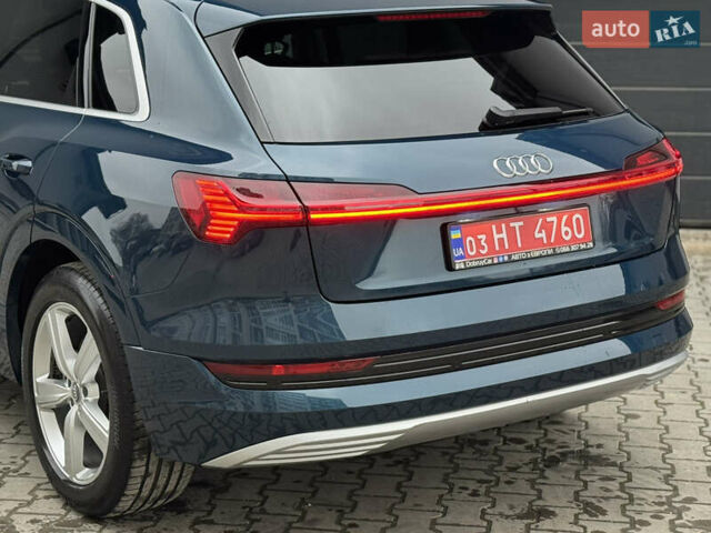 Синій Ауді E-Tron, об'ємом двигуна 0 л та пробігом 140 тис. км за 20900 $, фото 12 на Automoto.ua