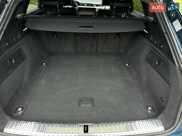 Синий Ауди E-Tron, объемом двигателя 0 л и пробегом 85 тыс. км за 38999 $, фото 12 на Automoto.ua