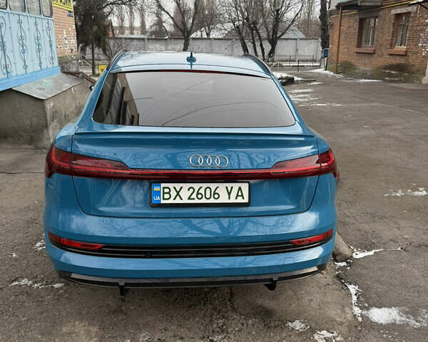 Синій Ауді E-Tron, об'ємом двигуна 0 л та пробігом 101 тис. км за 39500 $, фото 3 на Automoto.ua