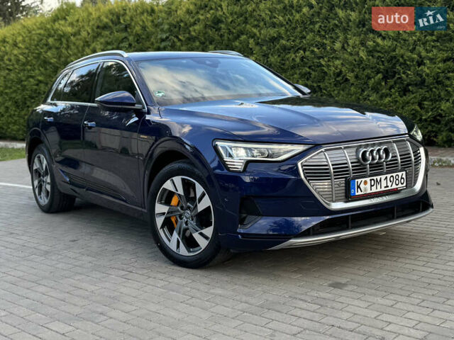 Синій Ауді E-Tron, об'ємом двигуна 0 л та пробігом 68 тис. км за 27800 $, фото 24 на Automoto.ua