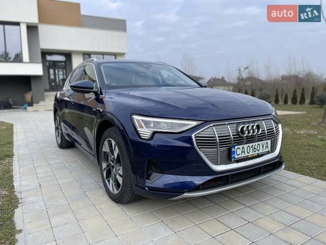 Синий Ауди E-Tron, объемом двигателя 0 л и пробегом 55 тыс. км за 37500 $, фото 6 на Automoto.ua