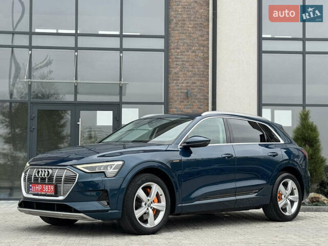 Синий Ауди E-Tron, объемом двигателя 0 л и пробегом 96 тыс. км за 25999 $, фото 31 на Automoto.ua