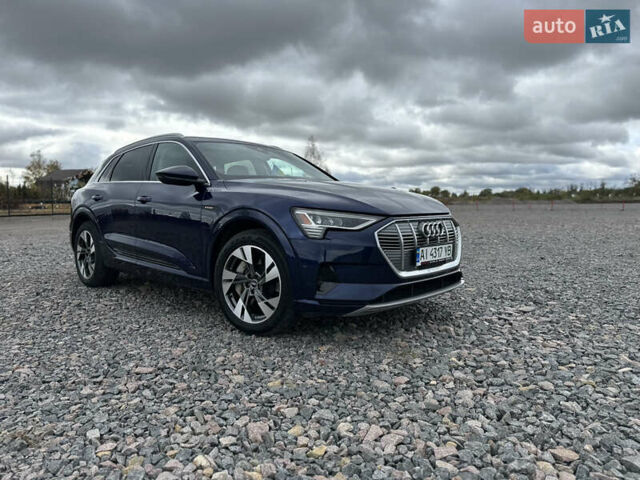 Синий Ауди E-Tron, объемом двигателя 0 л и пробегом 102 тыс. км за 34500 $, фото 4 на Automoto.ua