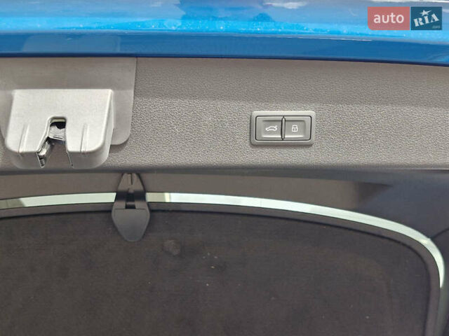 Синий Ауди E-Tron, объемом двигателя 0 л и пробегом 5 тыс. км за 58900 $, фото 30 на Automoto.ua