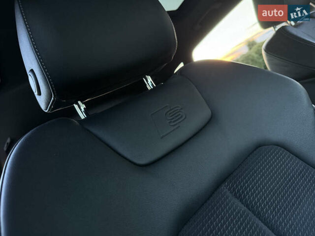 Синій Ауді E-Tron, об'ємом двигуна 0 л та пробігом 170 тис. км за 26499 $, фото 65 на Automoto.ua