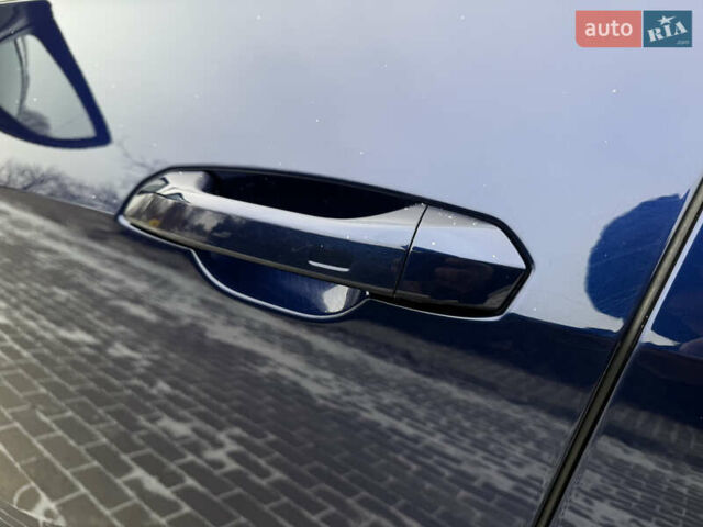 Синий Ауди E-Tron, объемом двигателя 0 л и пробегом 71 тыс. км за 28300 $, фото 30 на Automoto.ua