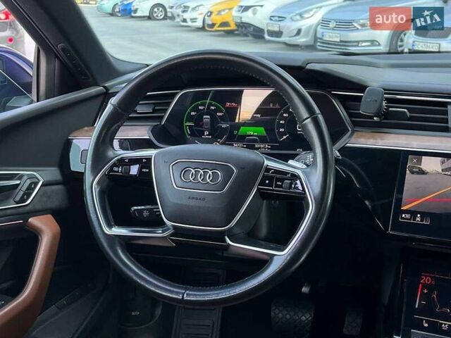 Синій Ауді E-Tron, об'ємом двигуна 0 л та пробігом 94 тис. км за 35790 $, фото 37 на Automoto.ua