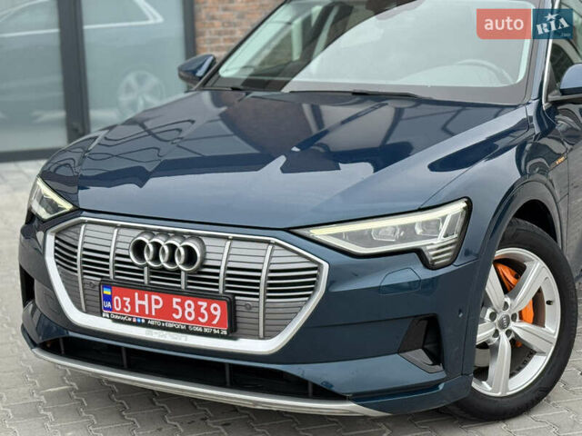 Синий Ауди E-Tron, объемом двигателя 0 л и пробегом 96 тыс. км за 25999 $, фото 13 на Automoto.ua