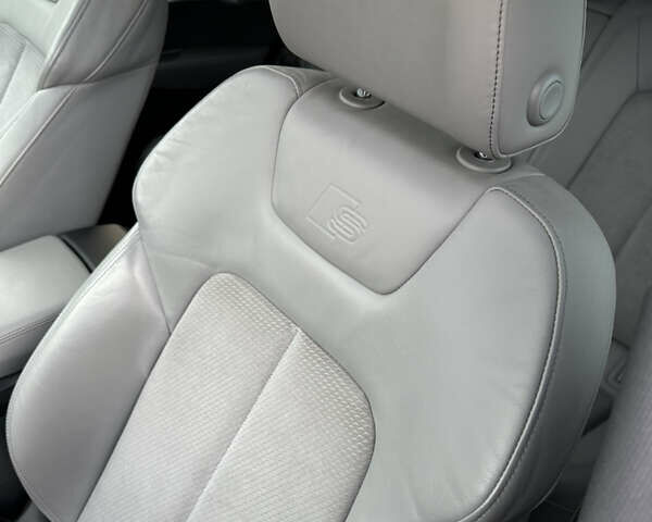 Синій Ауді E-Tron, об'ємом двигуна 0 л та пробігом 68 тис. км за 35500 $, фото 22 на Automoto.ua