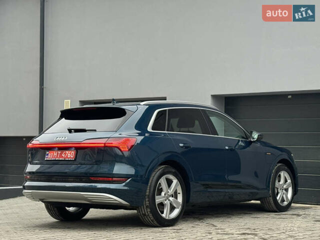 Синій Ауді E-Tron, об'ємом двигуна 0 л та пробігом 140 тис. км за 20900 $, фото 3 на Automoto.ua