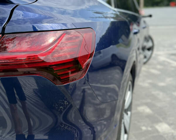Синій Ауді E-Tron, об'ємом двигуна 0 л та пробігом 65 тис. км за 29900 $, фото 4 на Automoto.ua