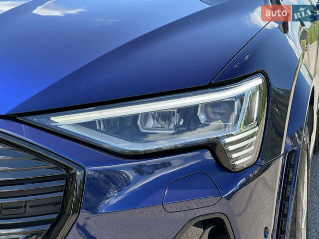 Синий Ауди E-Tron, объемом двигателя 0 л и пробегом 58 тыс. км за 43999 $, фото 20 на Automoto.ua