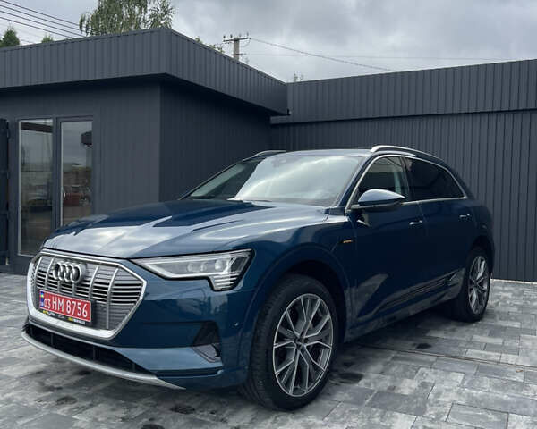 Синий Ауди E-Tron, объемом двигателя 0 л и пробегом 111 тыс. км за 26200 $, фото 33 на Automoto.ua