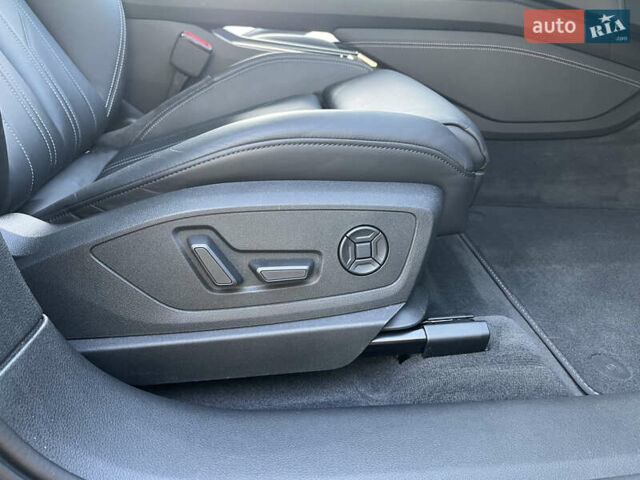 Синій Ауді E-Tron, об'ємом двигуна 0 л та пробігом 80 тис. км за 37500 $, фото 48 на Automoto.ua