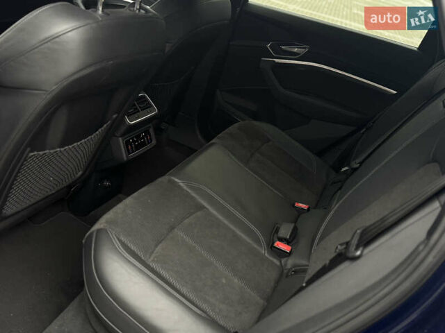 Синий Ауди E-Tron, объемом двигателя 0 л и пробегом 71 тыс. км за 28300 $, фото 37 на Automoto.ua