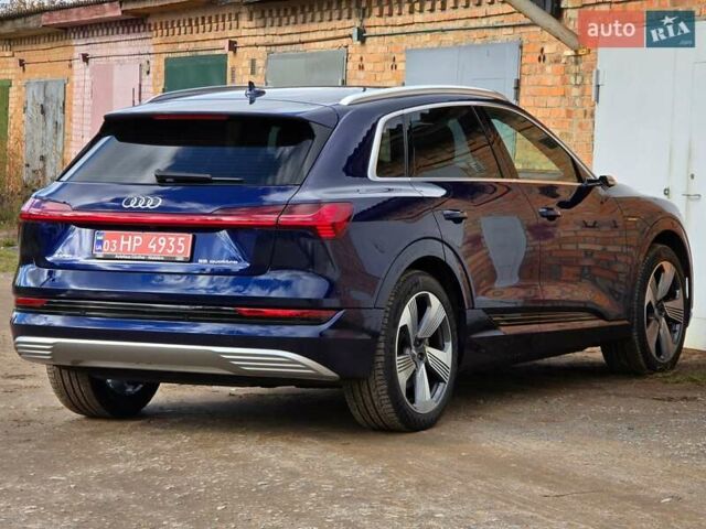 Синий Ауди E-Tron, объемом двигателя 0 л и пробегом 43 тыс. км за 39500 $, фото 96 на Automoto.ua