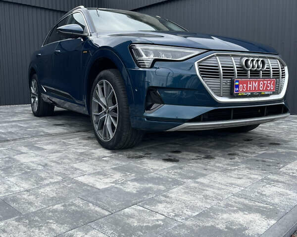 Синий Ауди E-Tron, объемом двигателя 0 л и пробегом 111 тыс. км за 26200 $, фото 1 на Automoto.ua