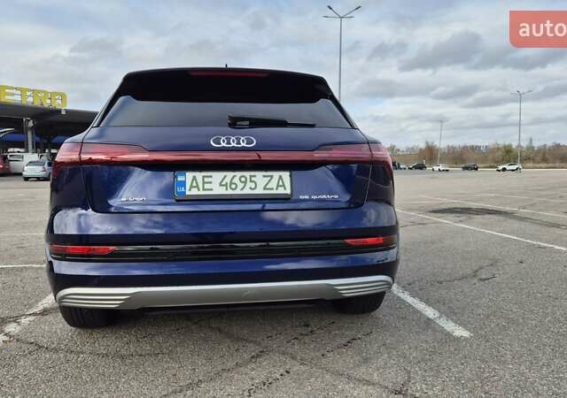 Ауди E-Tron 2020 в Днепре (Днепропетровске) на Automoto.ua Синий Ауди E-Tron, объемом двигателя 0 л и пробегом 47 тыс. км за 36000 $, фото 12 на Automoto.ua