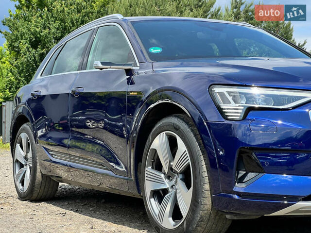 Синий Ауди E-Tron, объемом двигателя 0 л и пробегом 38 тыс. км за 39180 $, фото 9 на Automoto.ua