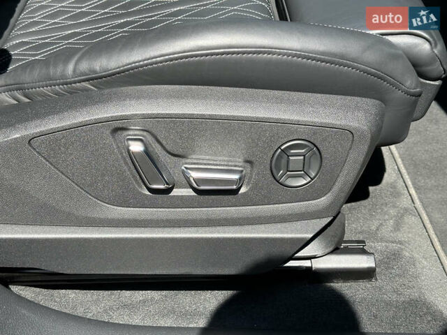 Синий Ауди E-Tron, объемом двигателя 0 л и пробегом 58 тыс. км за 43999 $, фото 85 на Automoto.ua