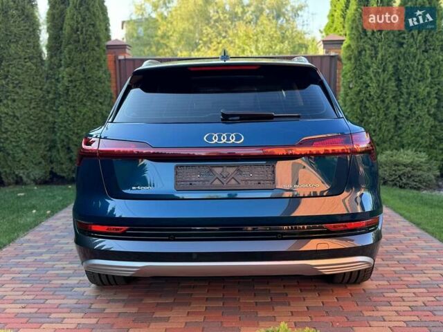 Синий Ауди E-Tron, объемом двигателя 0 л и пробегом 47 тыс. км за 36500 $, фото 8 на Automoto.ua