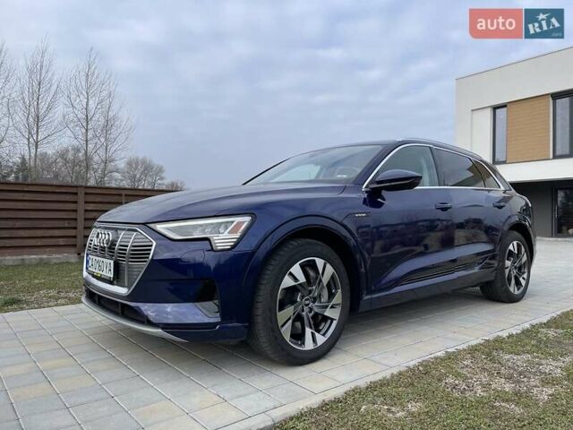 Синий Ауди E-Tron, объемом двигателя 0 л и пробегом 55 тыс. км за 37500 $, фото 3 на Automoto.ua