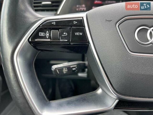 Синий Ауди E-Tron, объемом двигателя 0 л и пробегом 142 тыс. км за 26500 $, фото 56 на Automoto.ua