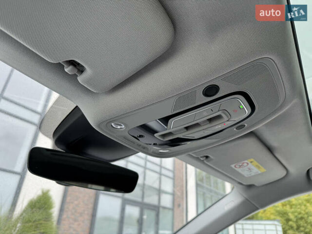 Синий Ауди E-Tron, объемом двигателя 0 л и пробегом 96 тыс. км за 25999 $, фото 68 на Automoto.ua