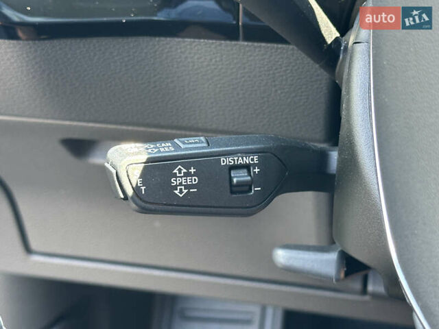 Синий Ауди E-Tron, объемом двигателя 0 л и пробегом 58 тыс. км за 43999 $, фото 100 на Automoto.ua