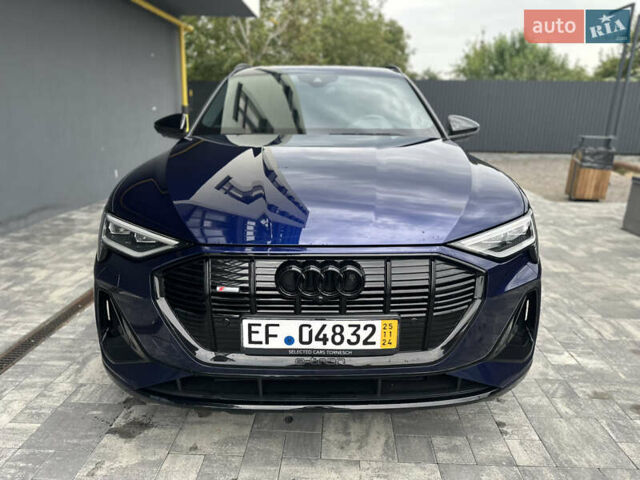 Синий Ауди E-Tron, объемом двигателя 0 л и пробегом 63 тыс. км за 39900 $, фото 7 на Automoto.ua