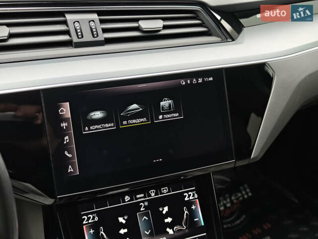 Синий Ауди E-Tron, объемом двигателя 0 л и пробегом 95 тыс. км за 34999 $, фото 59 на Automoto.ua