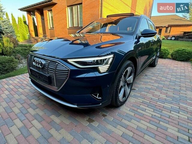 Синий Ауди E-Tron, объемом двигателя 0 л и пробегом 47 тыс. км за 36500 $, фото 15 на Automoto.ua